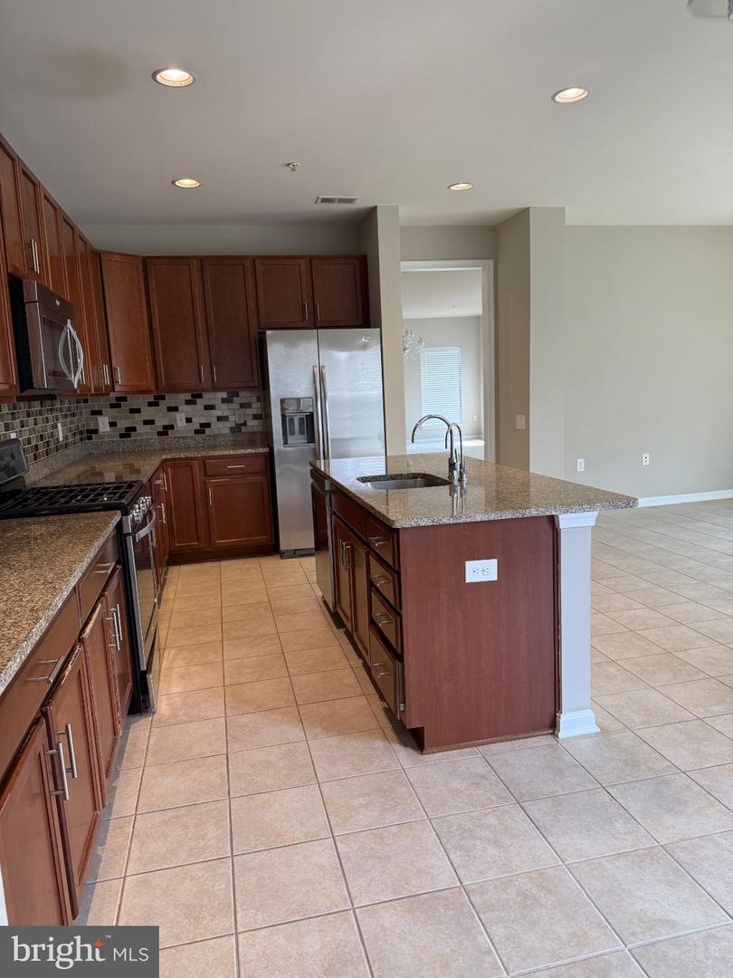 2953 Finsbury Pl #96 Property Photo 50