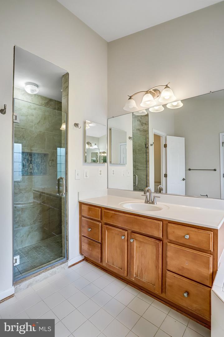 2463 Silk Ct Property Photo 44