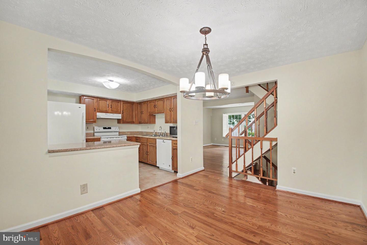 11510 Underoak Ct Property Photo 3