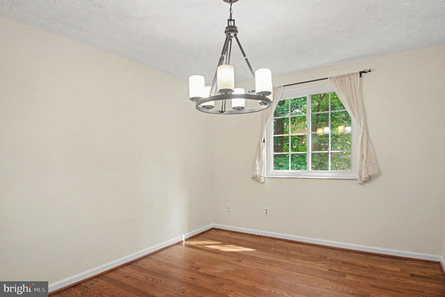 11510 Underoak Ct Property Photo 5