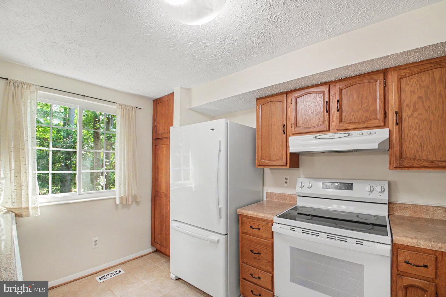 11510 Underoak Ct Property Photo 8