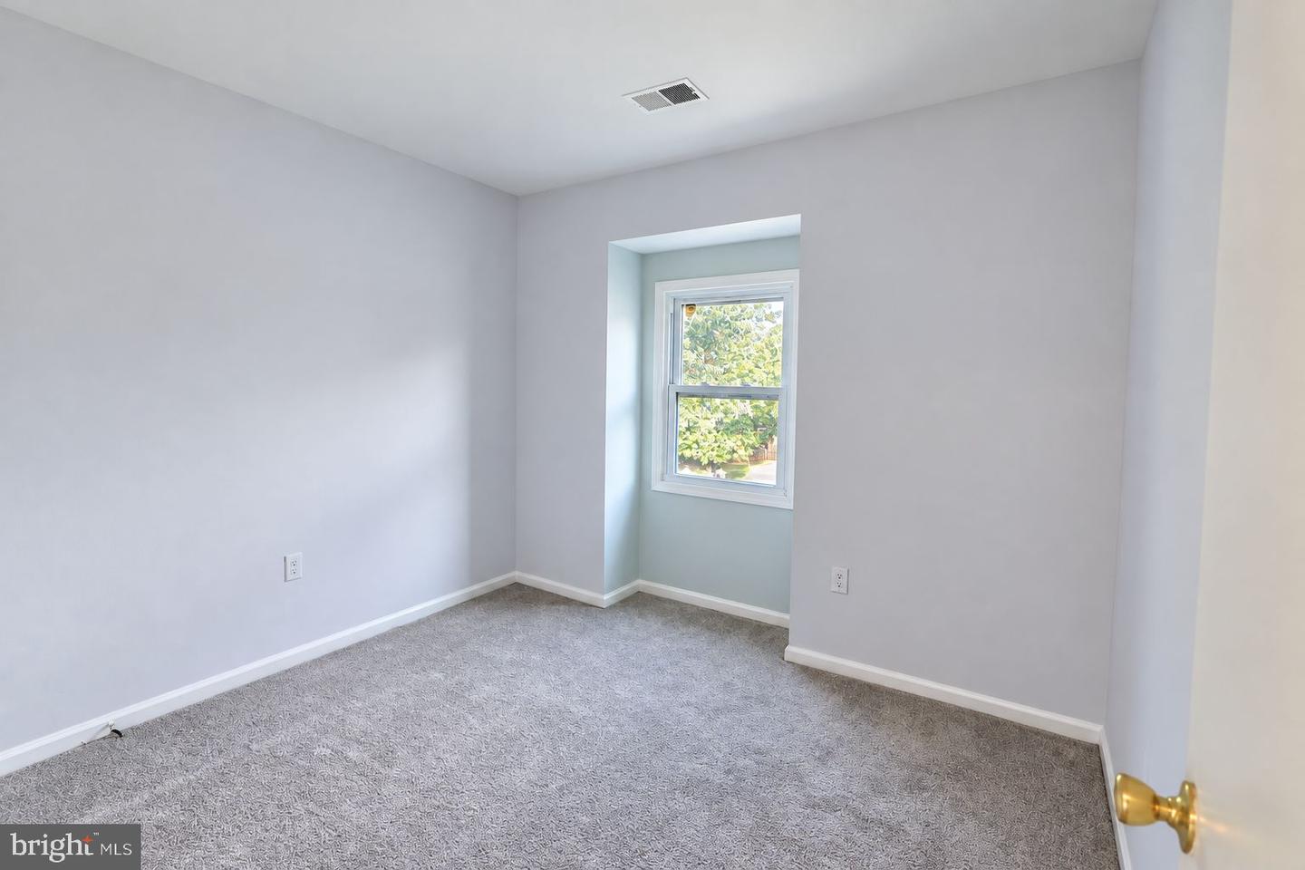 367 Linden Ct Property Photo 22