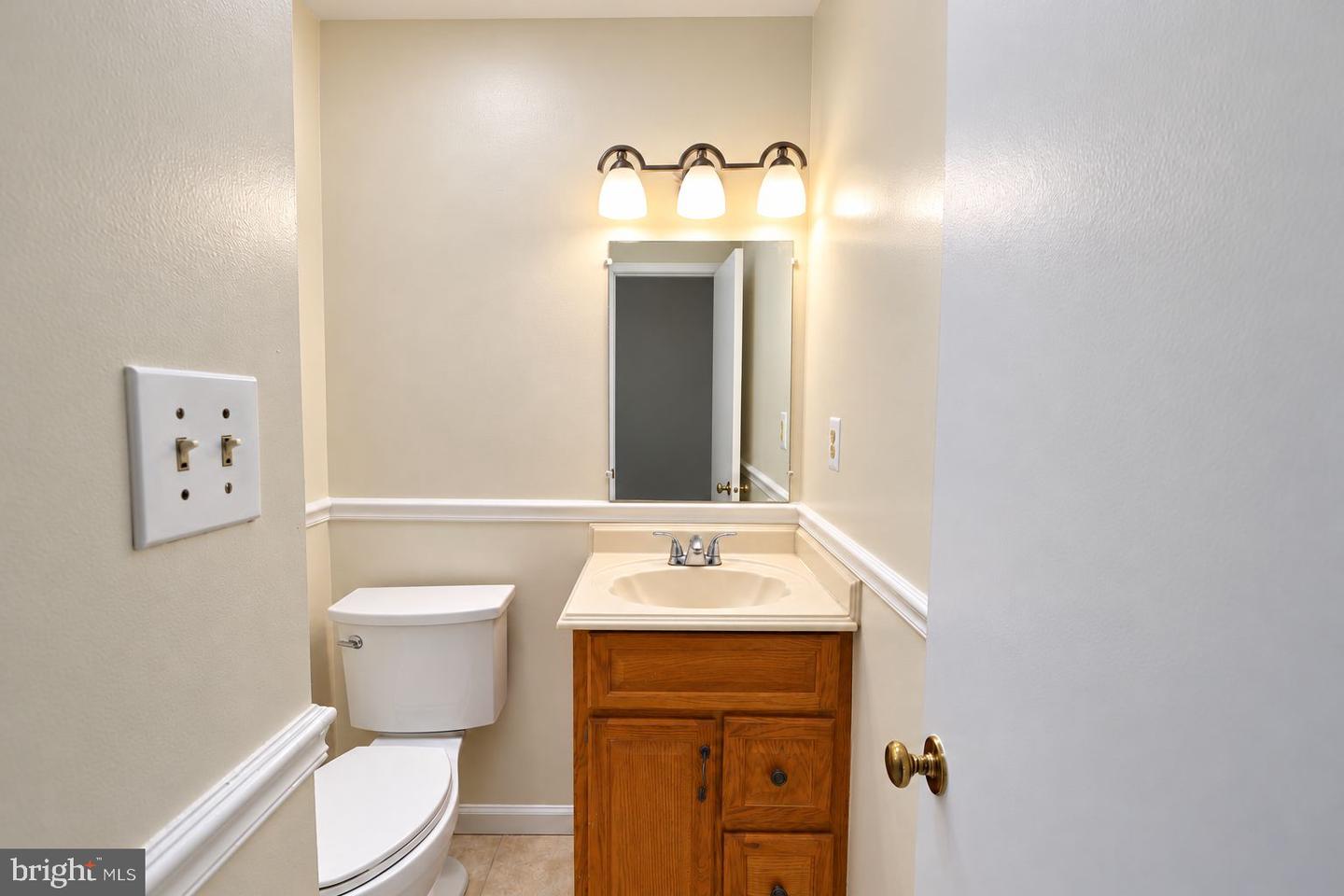 367 Linden Ct Property Photo 25