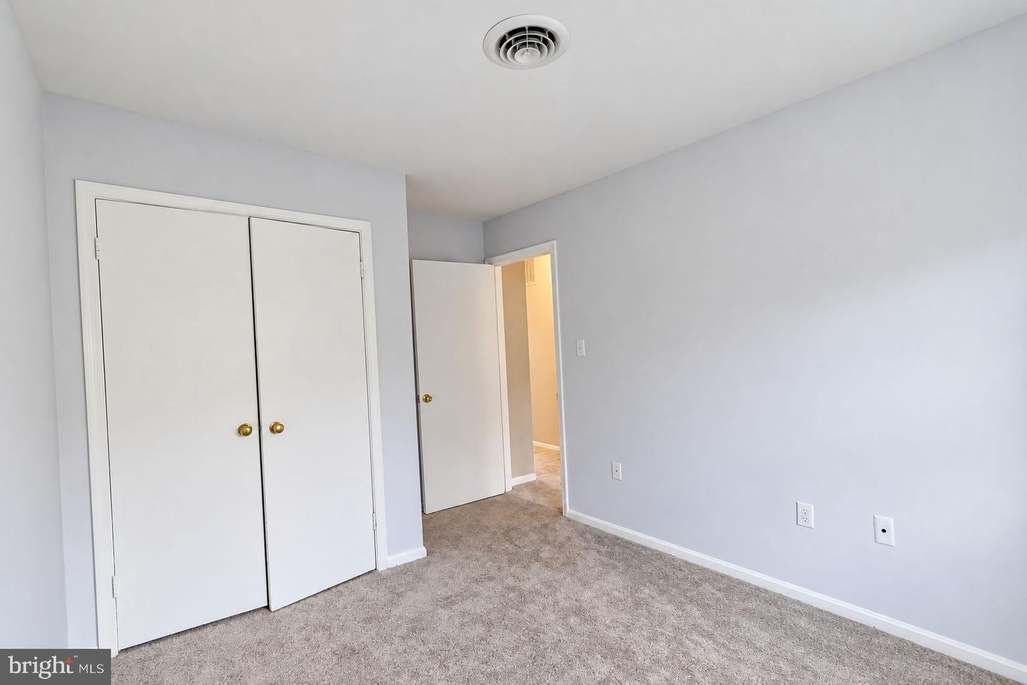 367 Linden Ct Property Photo 26