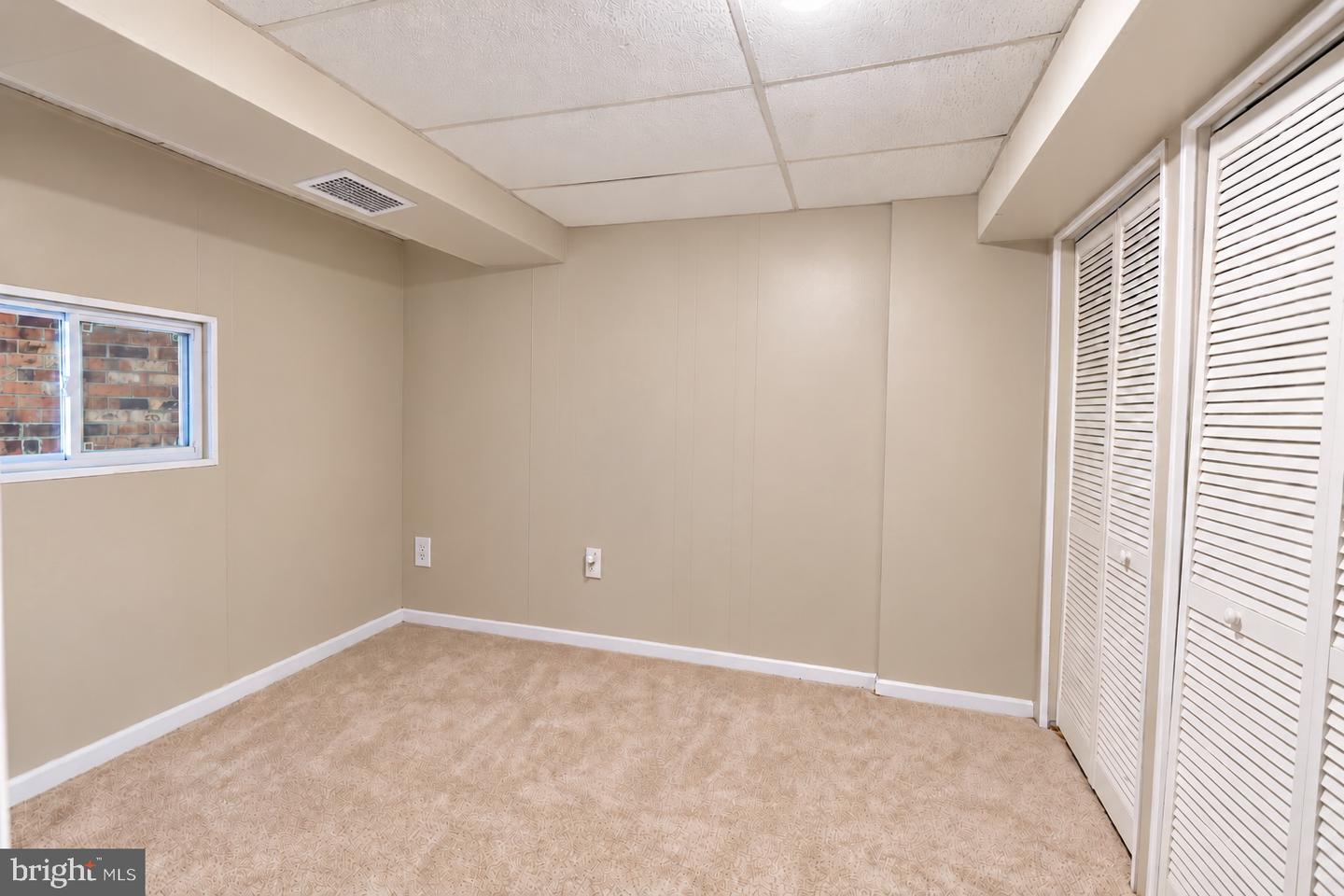367 Linden Ct Property Photo 30