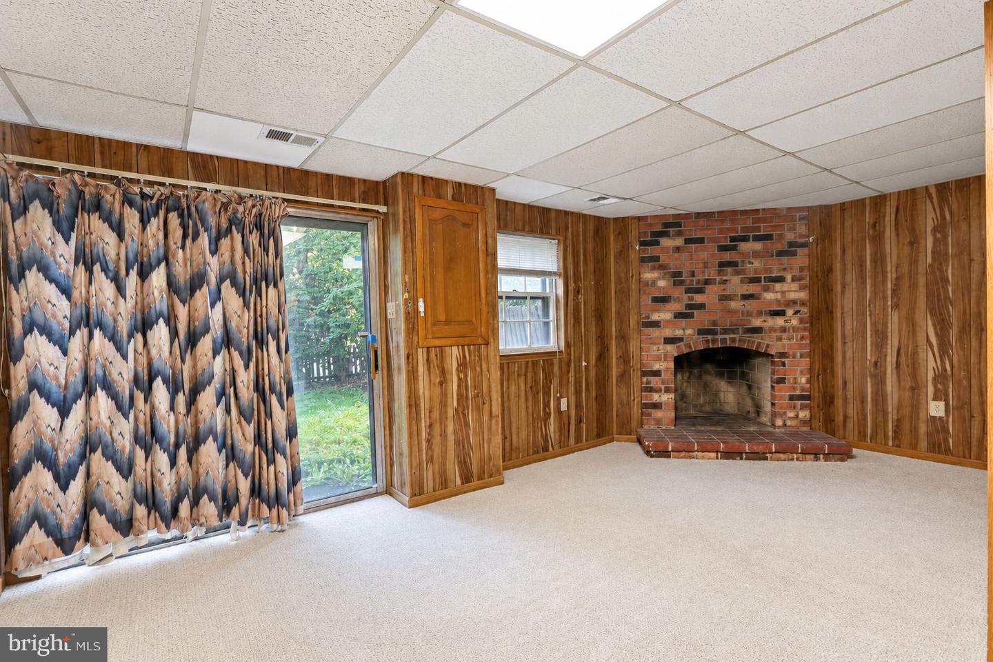 367 Linden Ct Property Photo 31