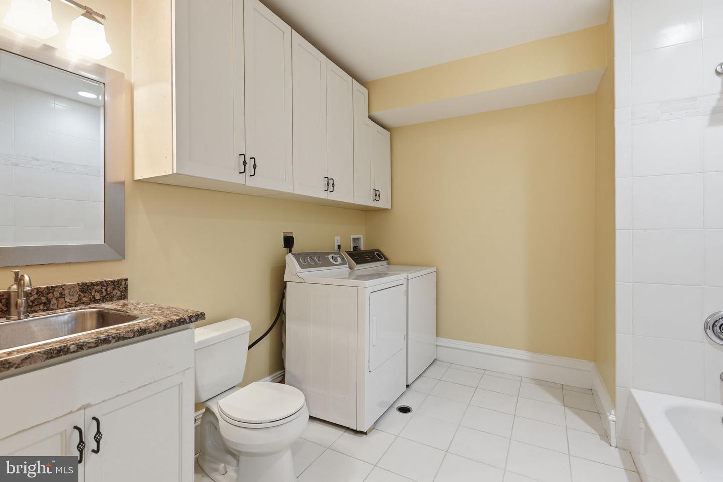 8813 Oak Leaf Dr Property Photo 48
