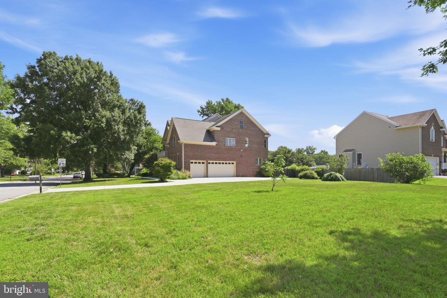 8813 Oak Leaf Dr Property Photo 55