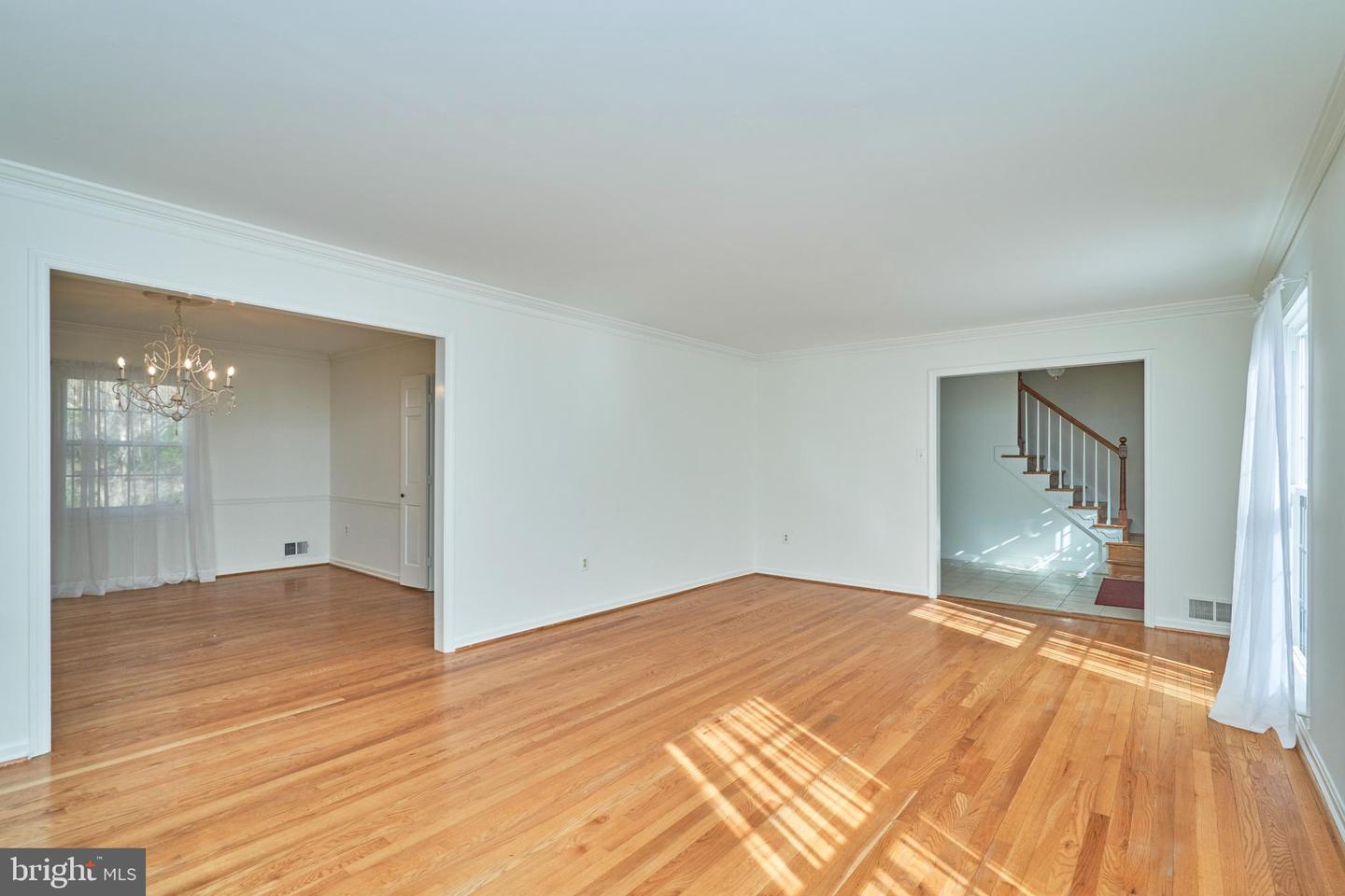 5806 Bent Twig Rd Property Photo 6