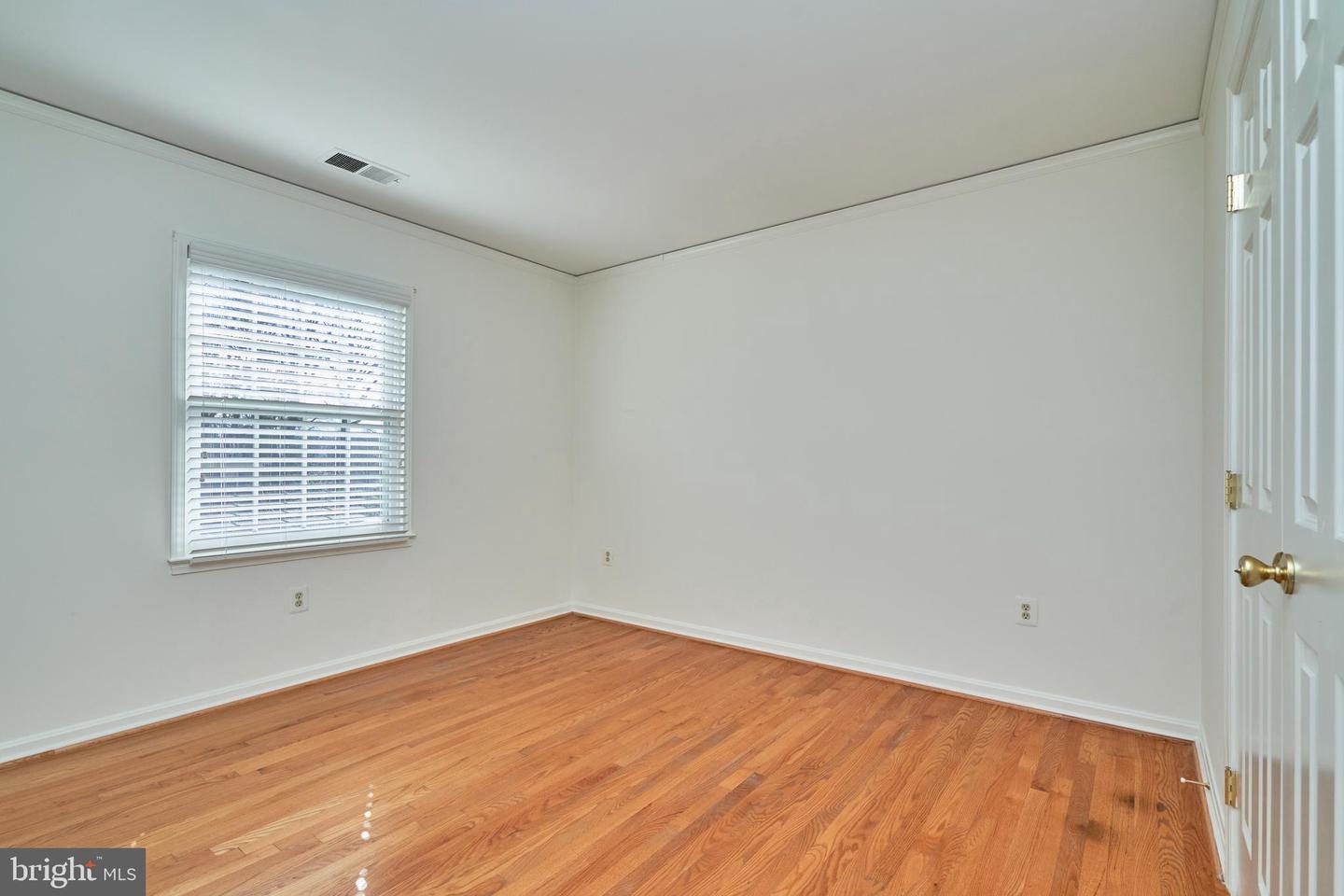 5806 Bent Twig Rd Property Photo 24