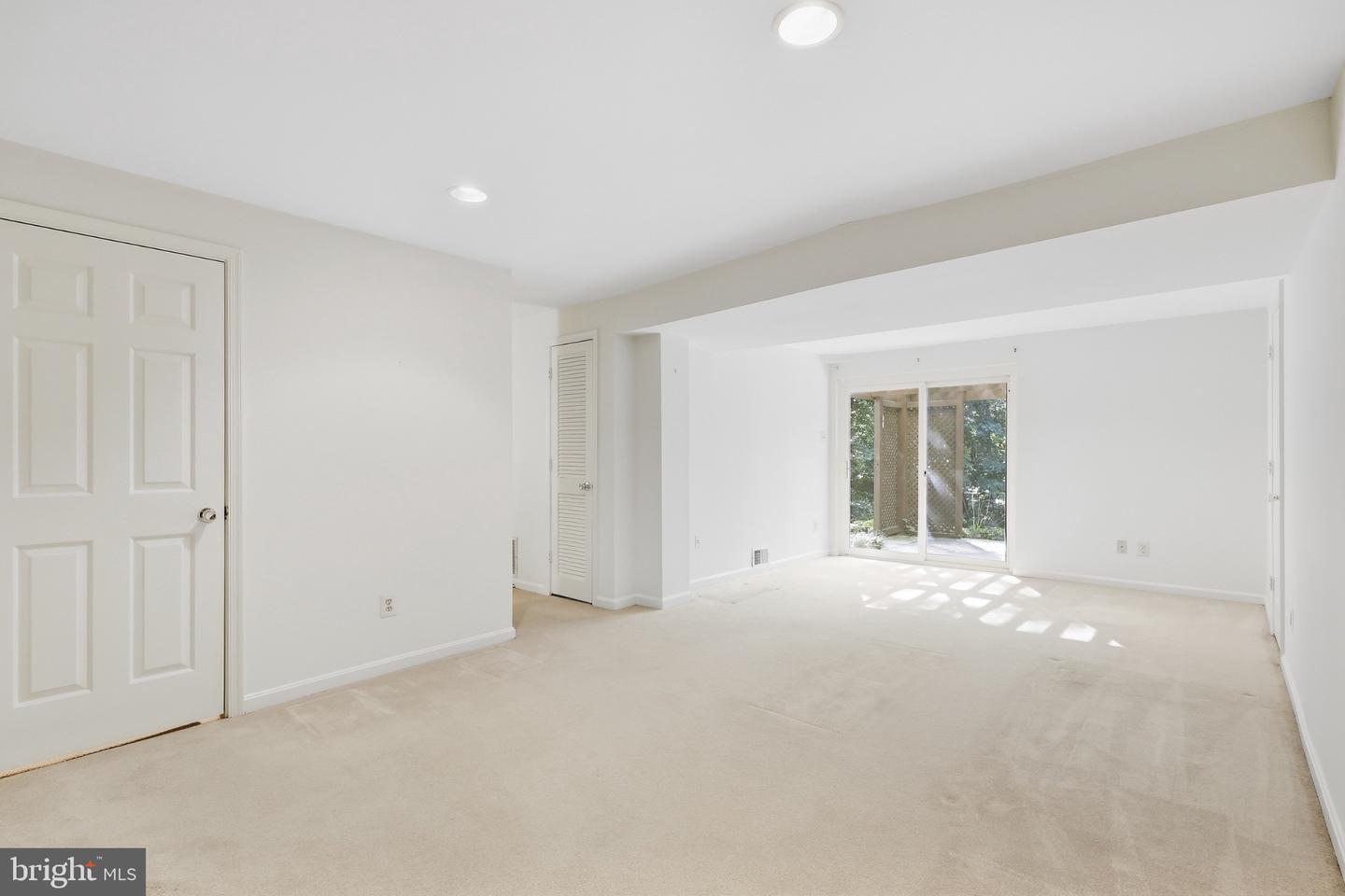 7610 Gralnick Pl Property Photo 25