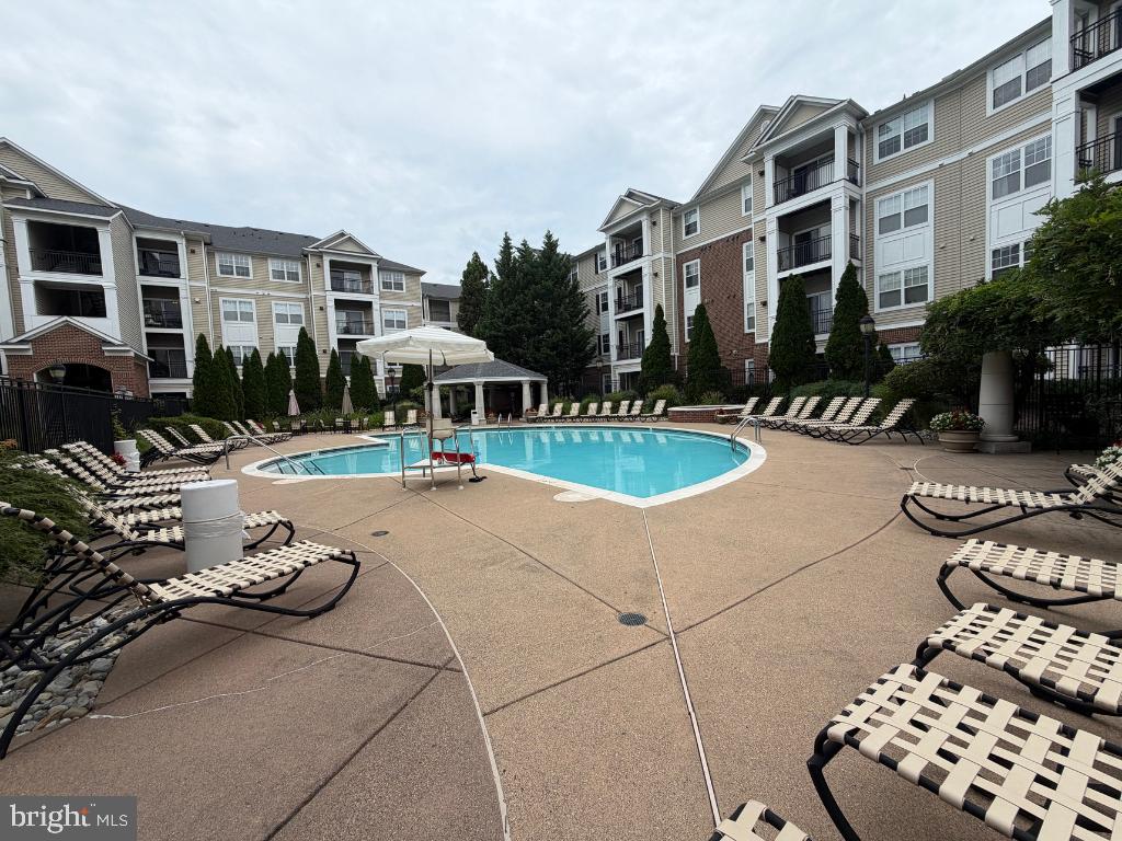 12945 Centre Park Cir #301 Property Photo 4