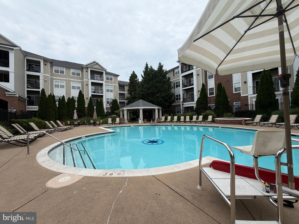 12945 Centre Park Cir #301 Property Photo 6