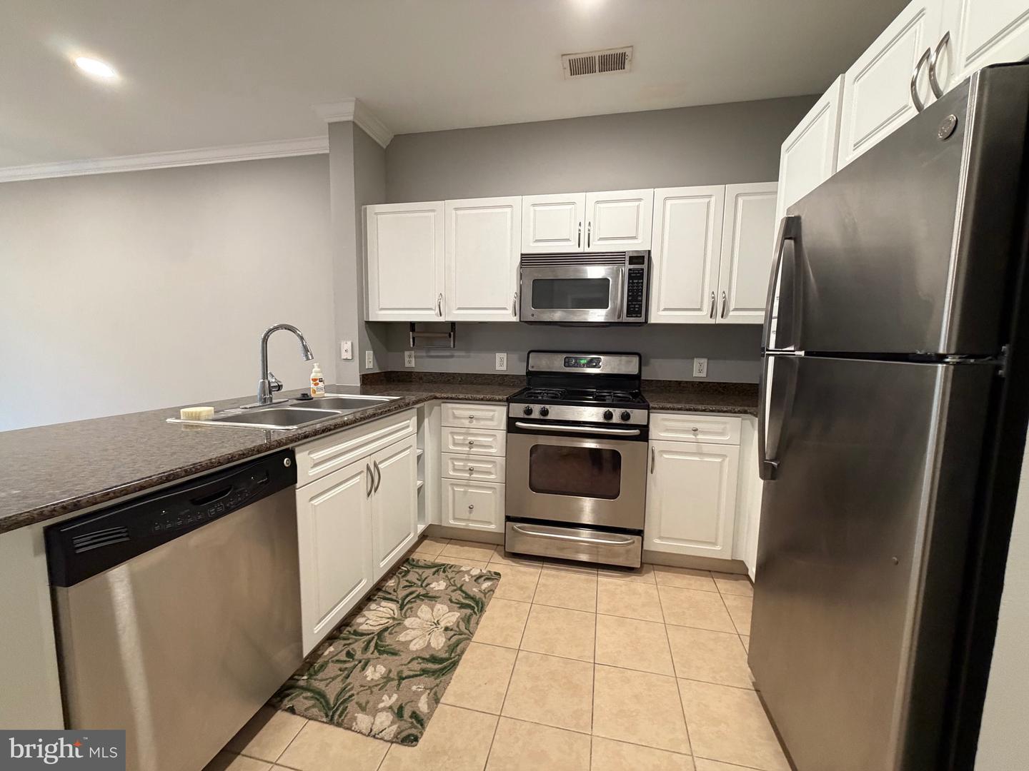 12945 Centre Park Cir #301 Property Photo 11