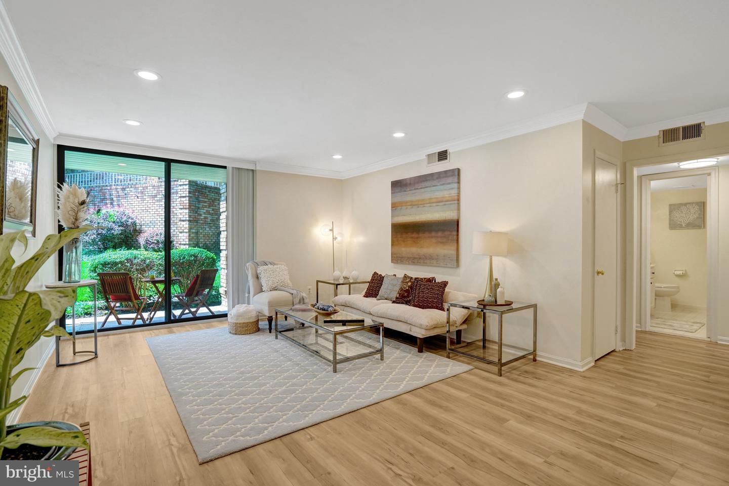 3109 Patrick Henry Dr #627 Property Photo 1