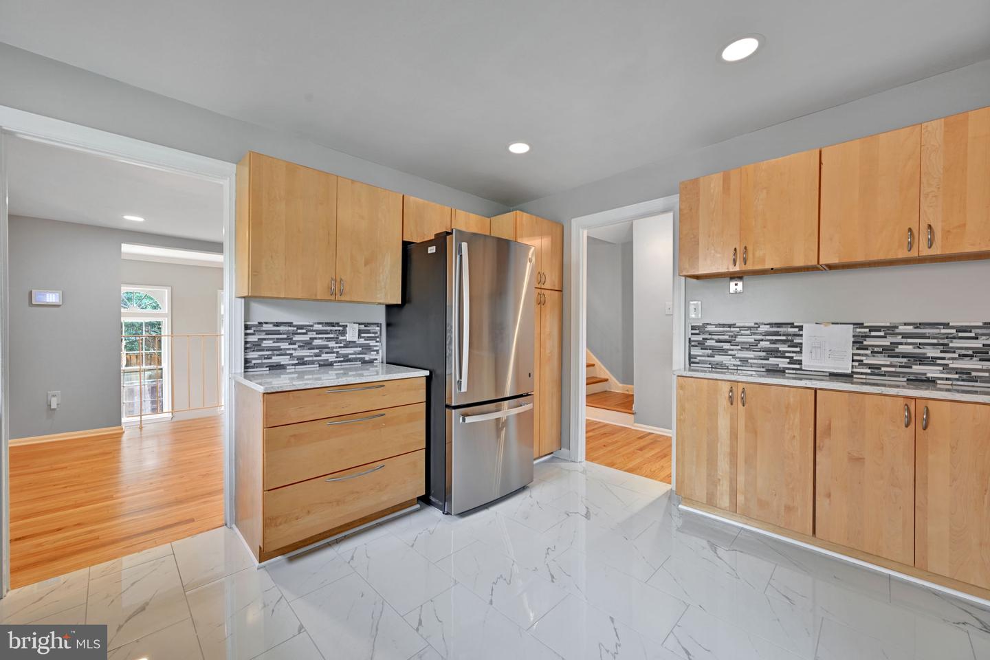 8069 Powderbrook Ln Property Photo 11