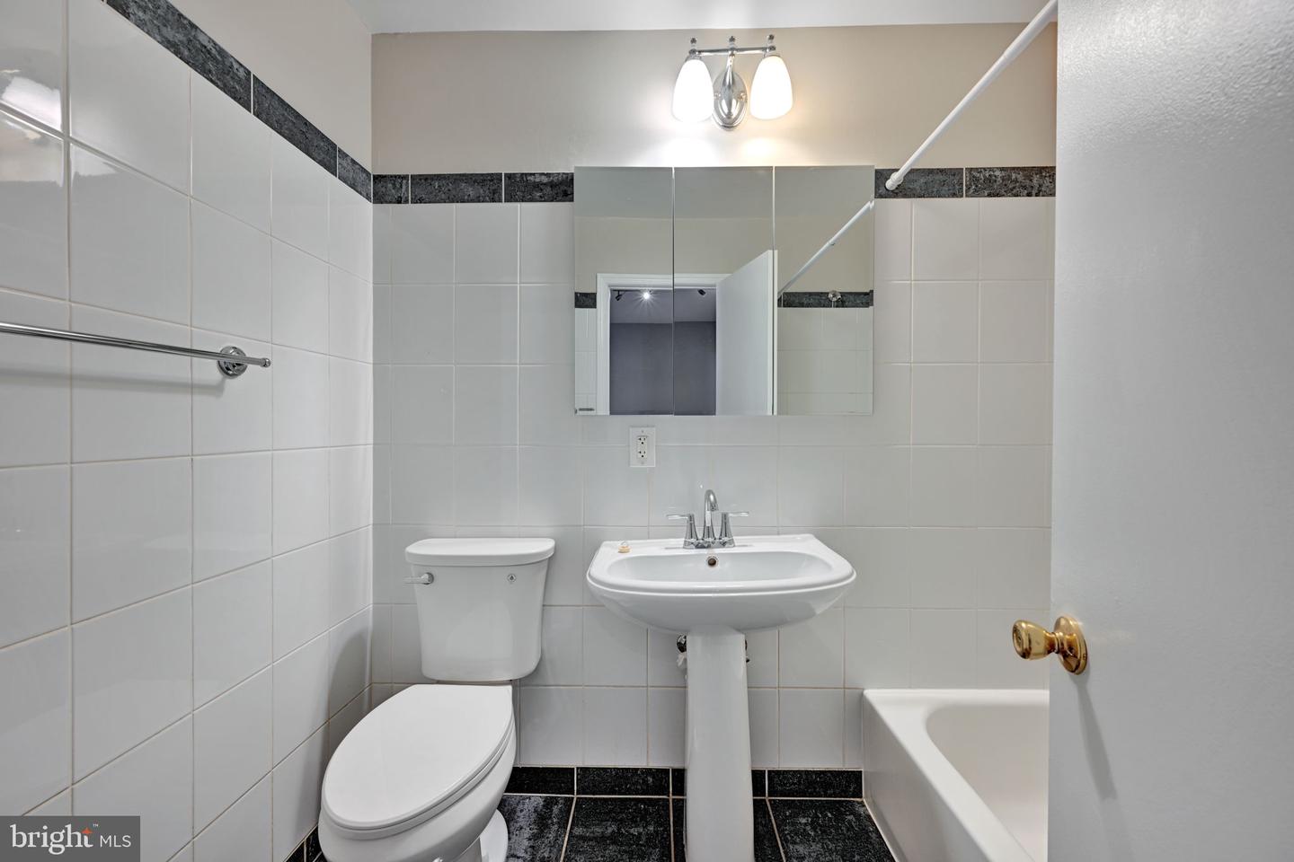 8069 Powderbrook Ln Property Photo 25