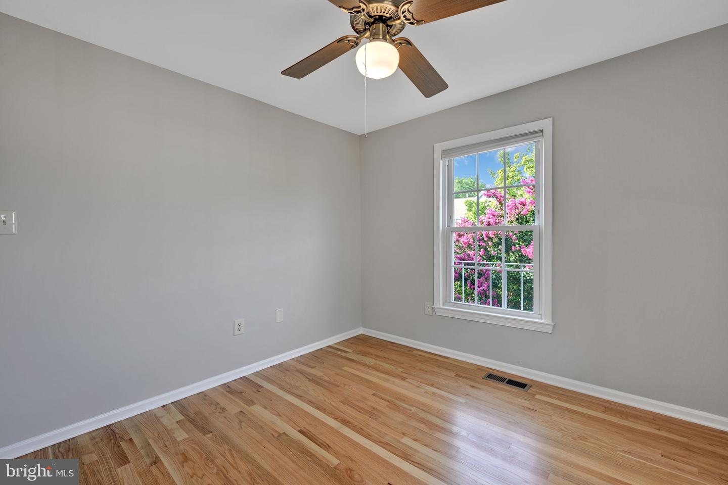 8069 Powderbrook Ln Property Photo 29