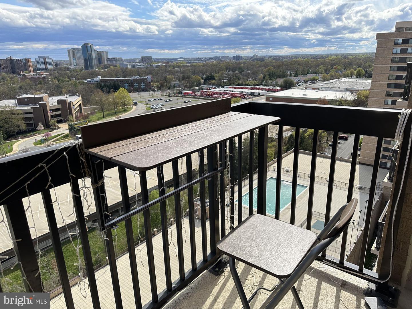 3709 S GEORGE MASON DR #1608 Property Photo 1