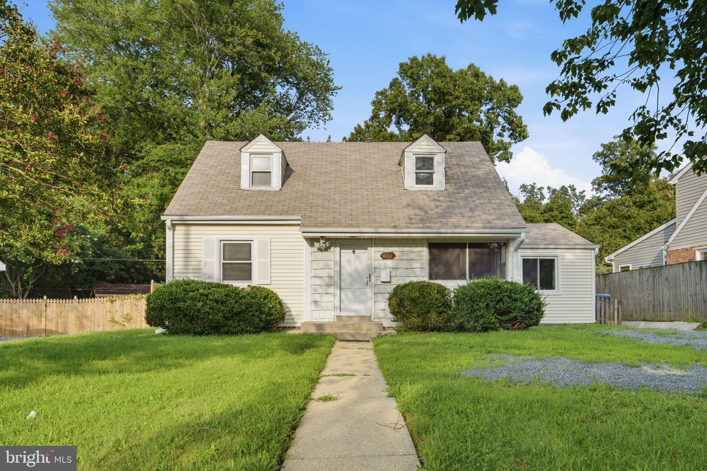 6711 Swarthmore Dr Property Photo 1