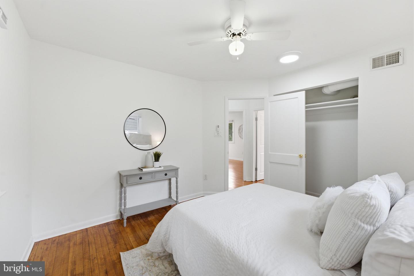6711 Swarthmore Dr Property Photo 25