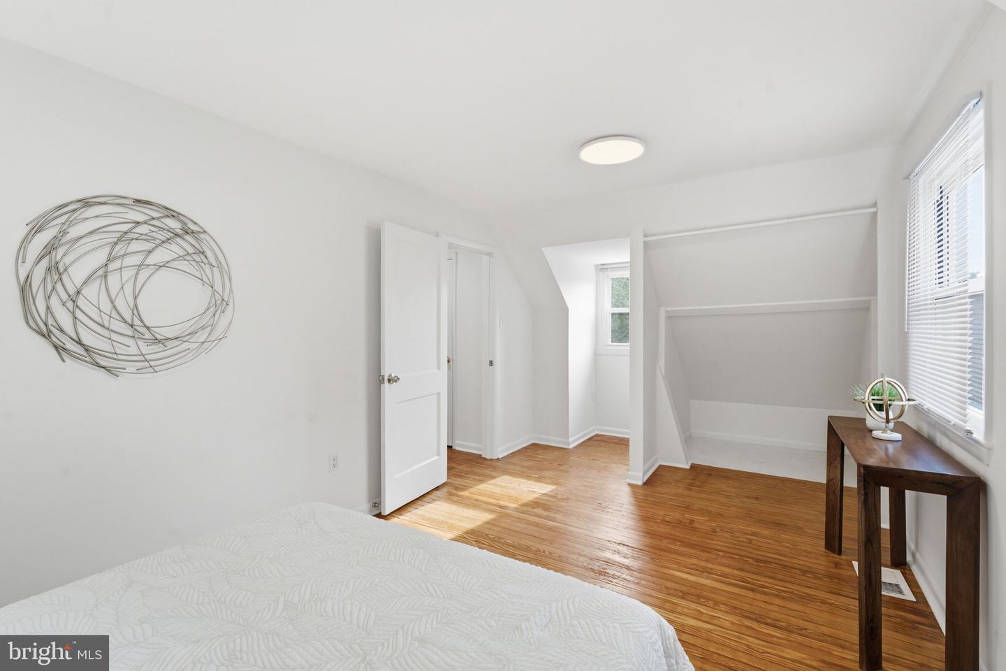 6711 Swarthmore Dr Property Photo 35