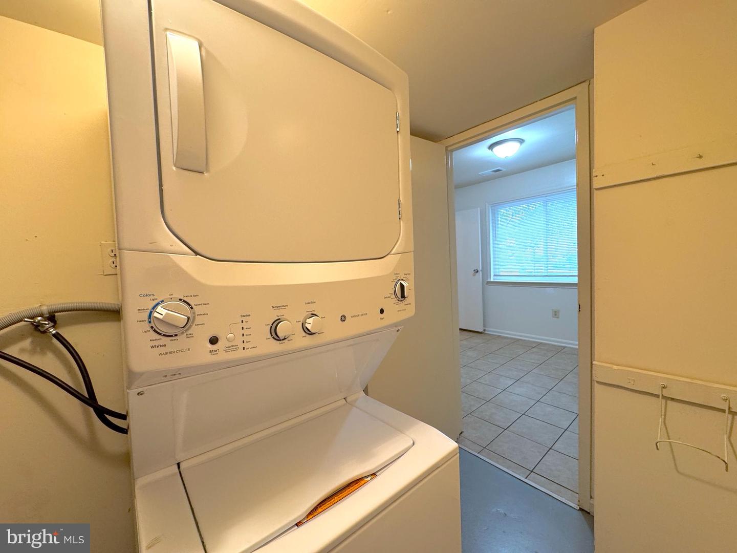4657 Logsdon Dr Property Photo 7