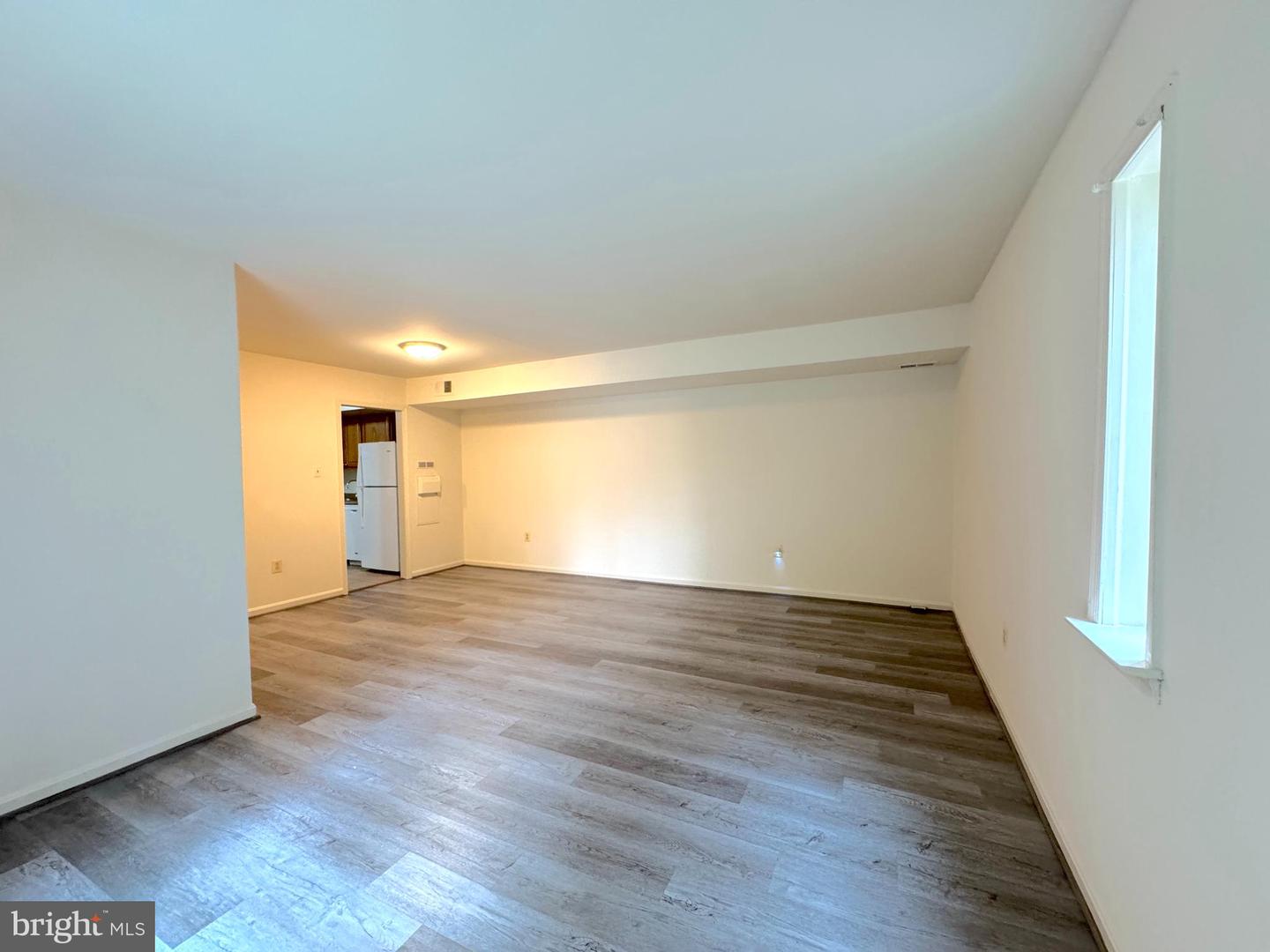 4657 Logsdon Dr Property Photo 10