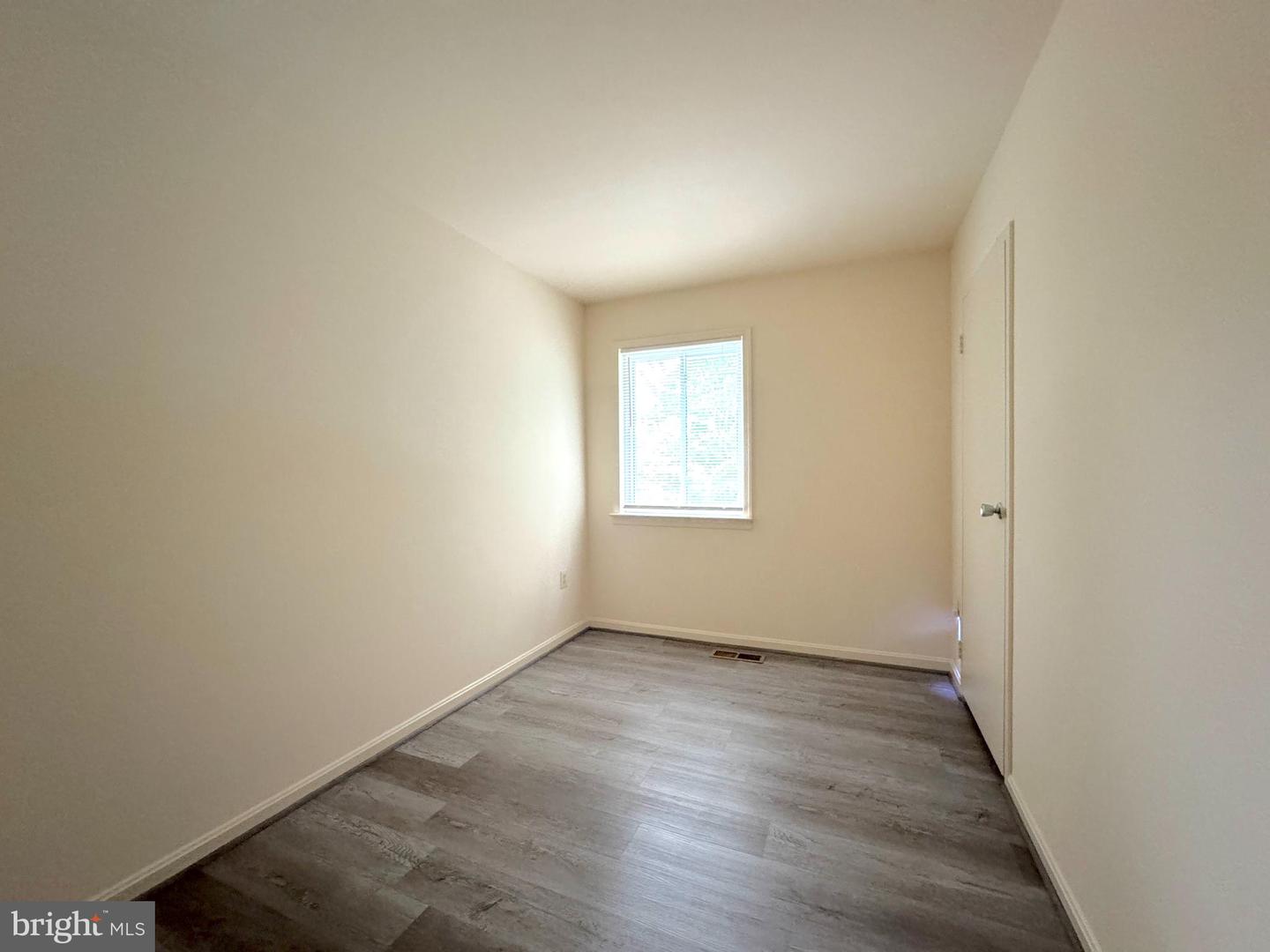 4657 Logsdon Dr Property Photo 15