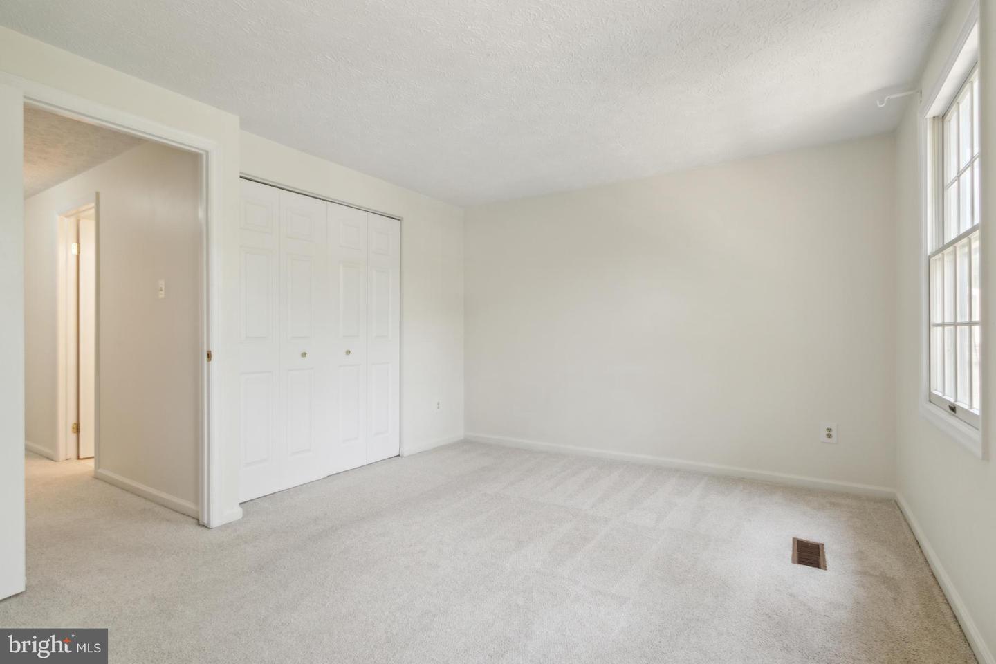 8483 Aurora Ct Property Photo 18