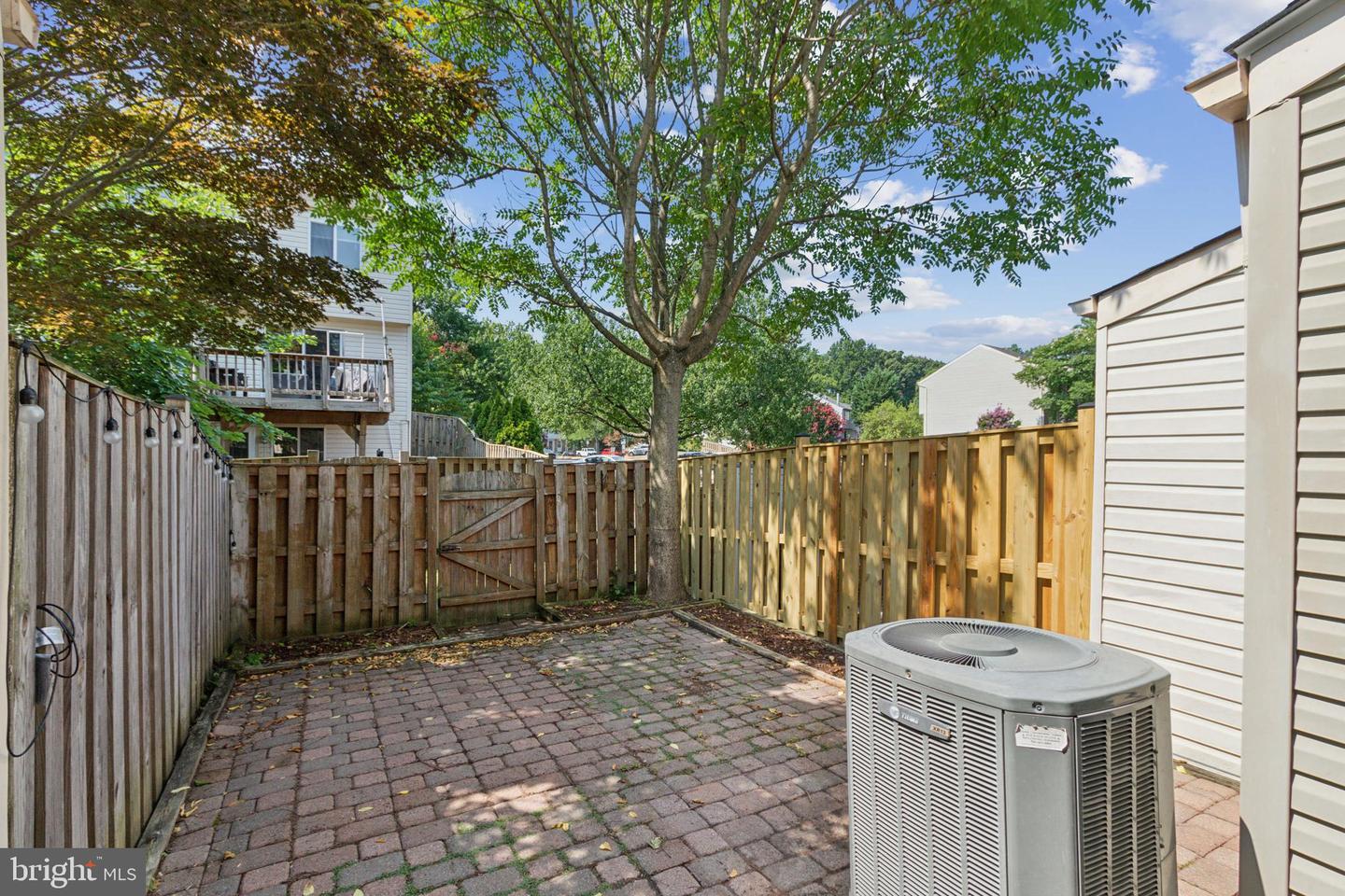 8483 Aurora Ct Property Photo 23