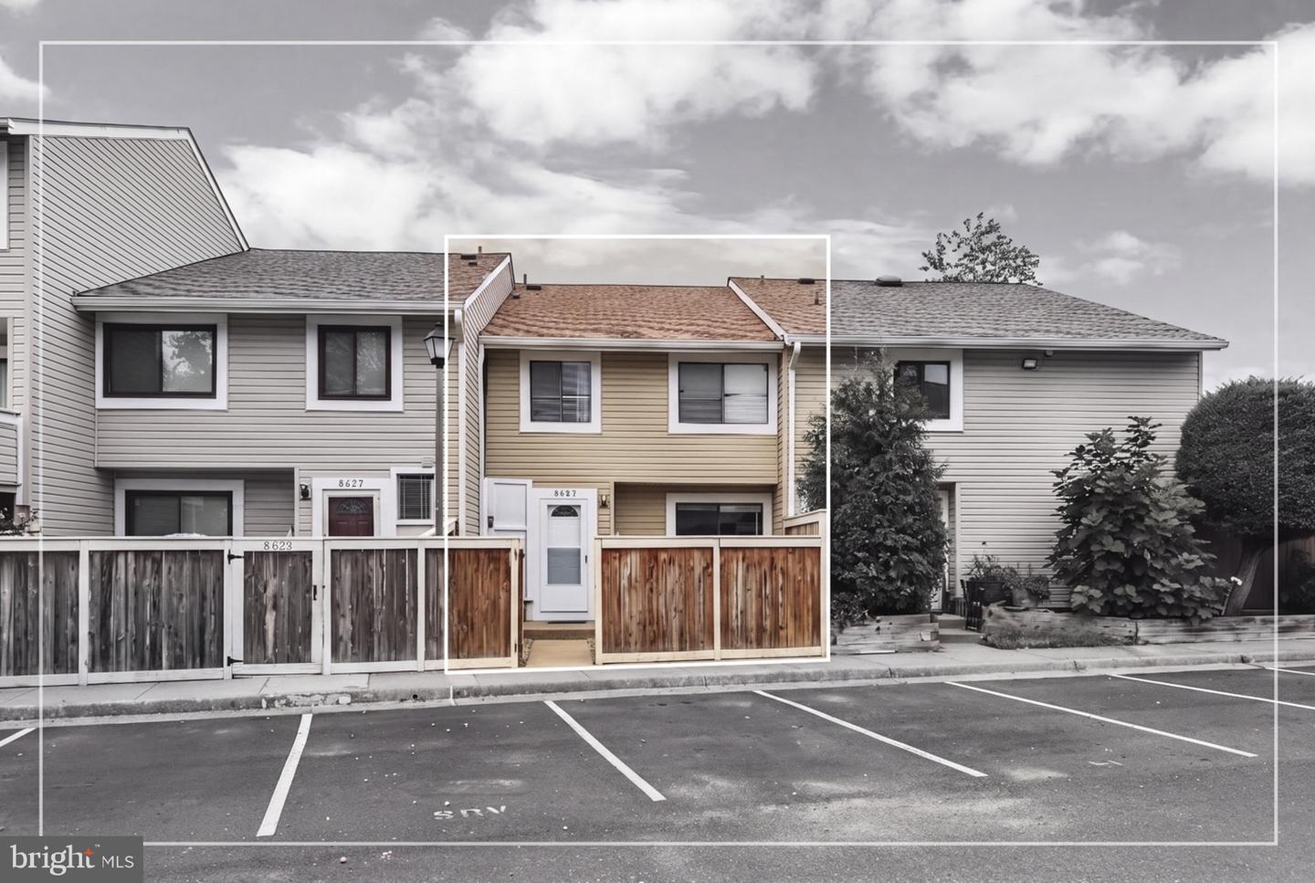 8627 Village Way Property Photo 1