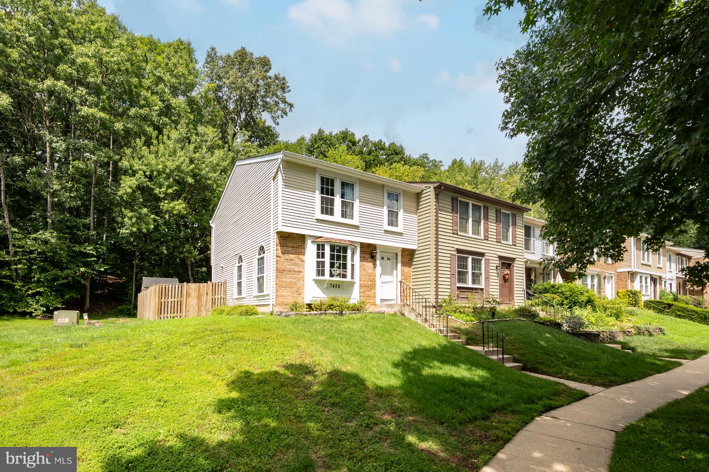 7428 Golden Horseshoe Ct Property Photo 1