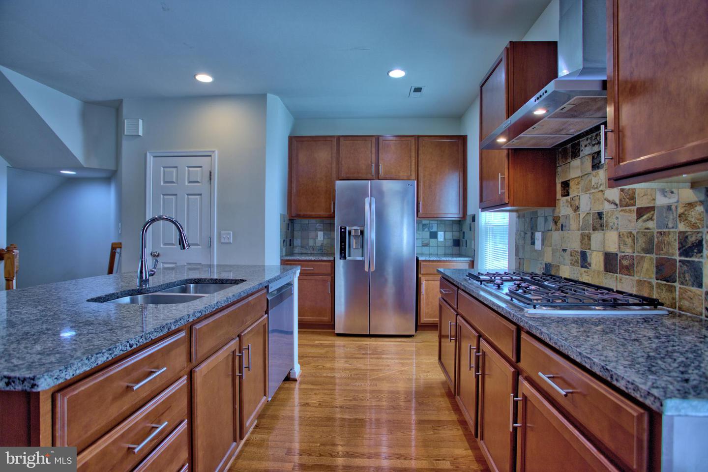 9612 Stockwell Ln Property Photo 11