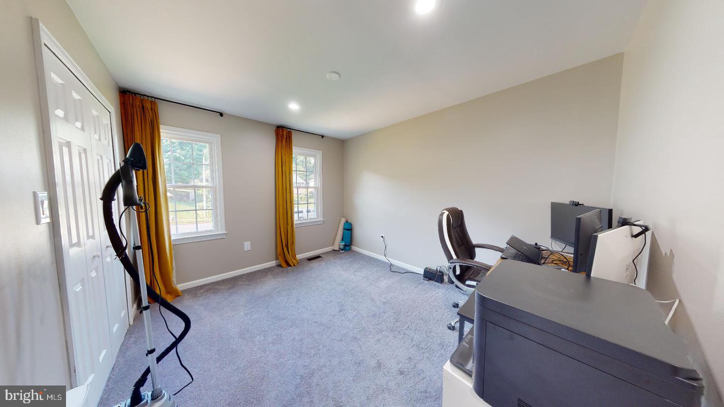 7628 Chancellor Way Property Photo 15