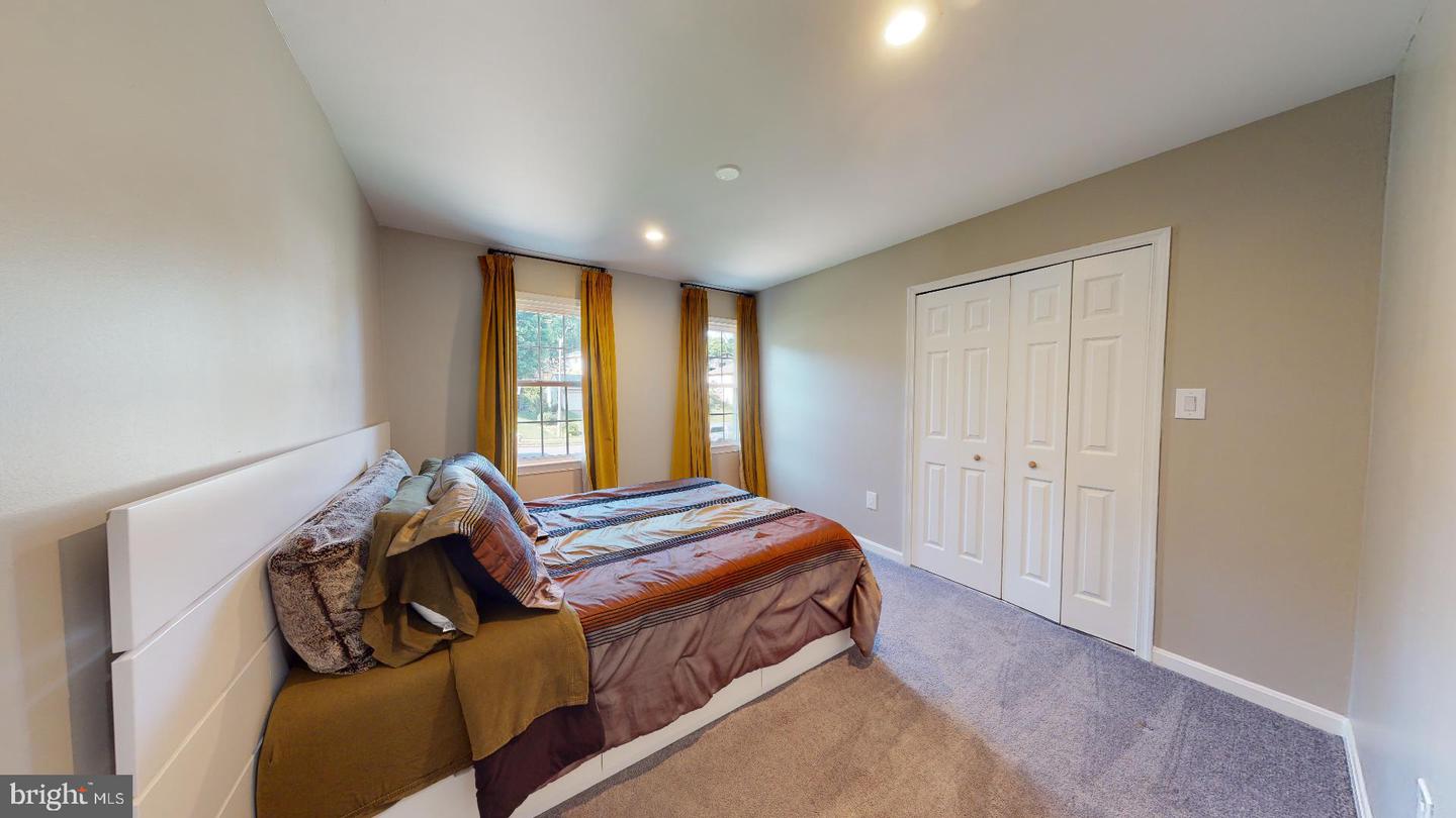 7628 Chancellor Way Property Photo 17