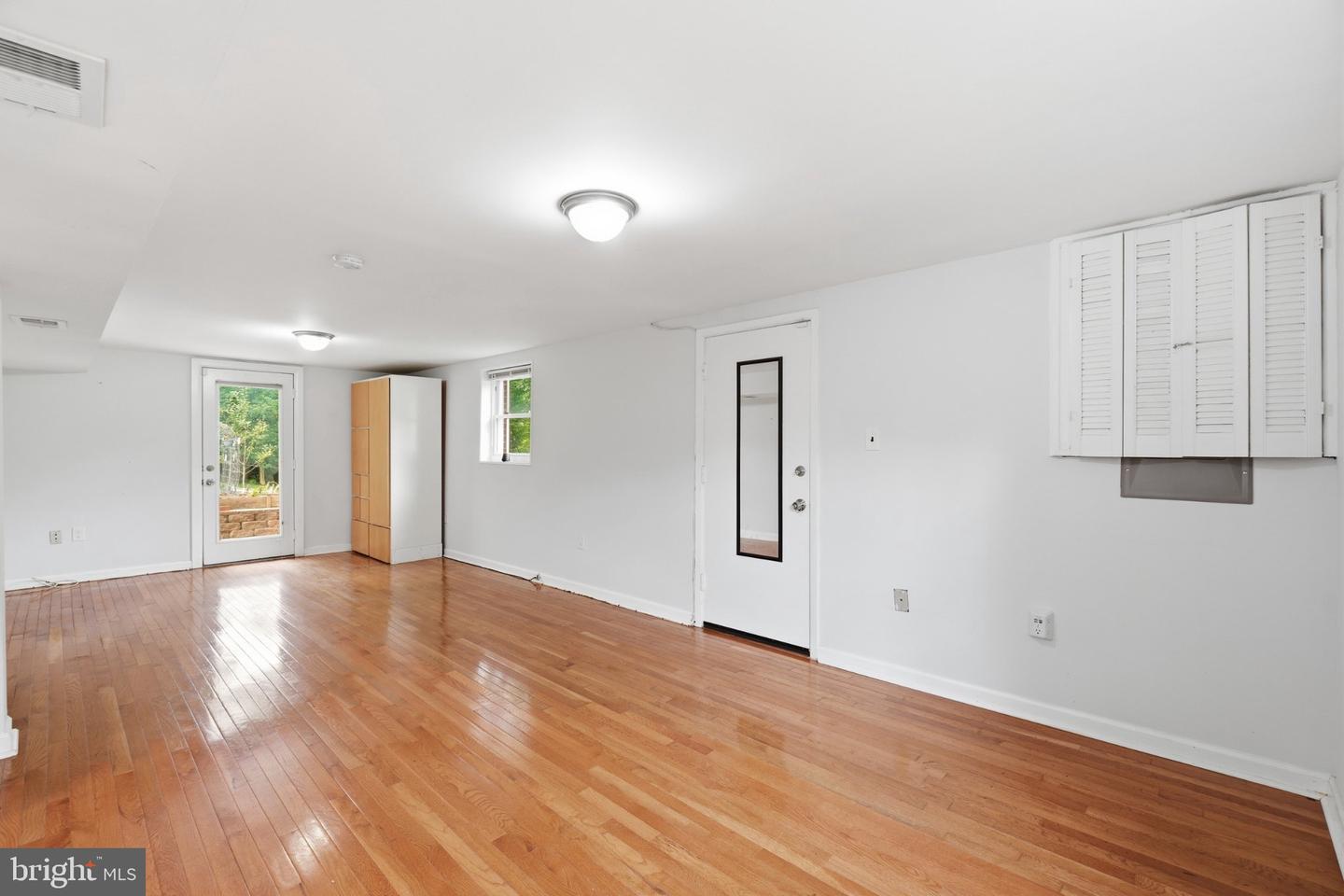 7545 Axton St Property Photo 4
