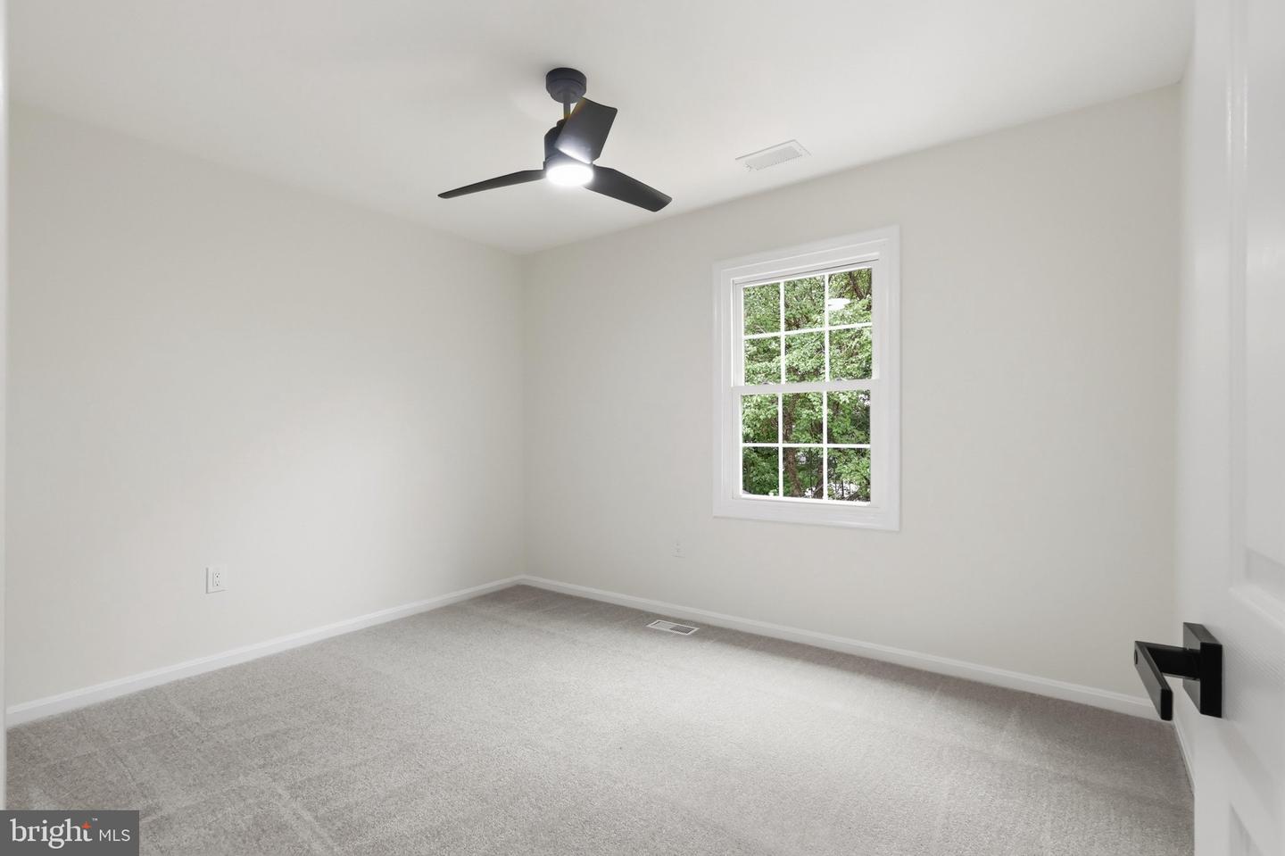 14983 Gold Post Ct Property Photo 26