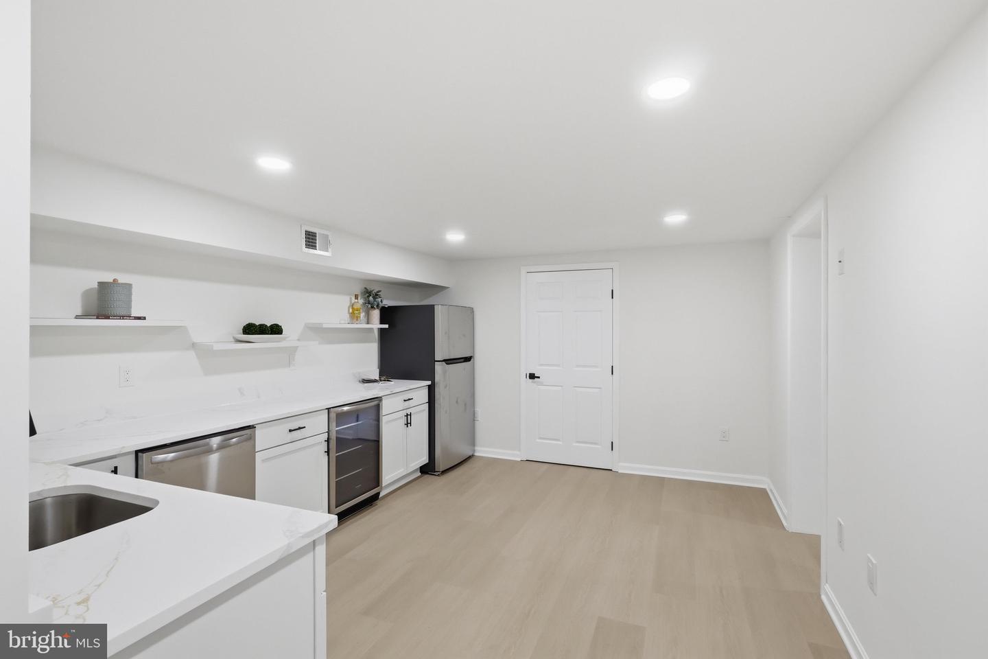14983 Gold Post Ct Property Photo 46