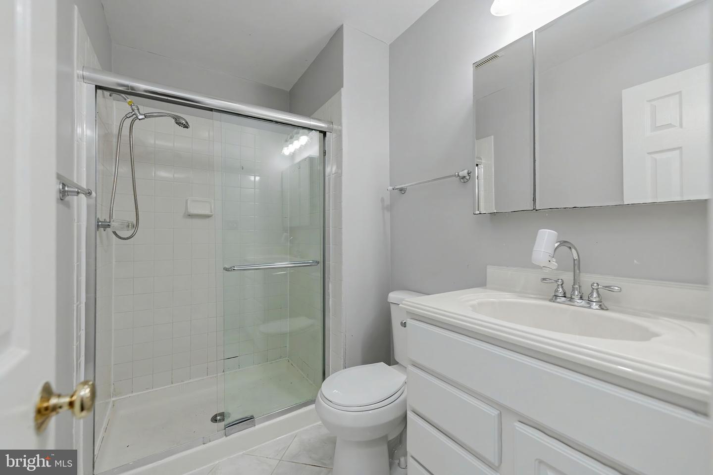 4749 Gainsborough Dr Property Photo 34