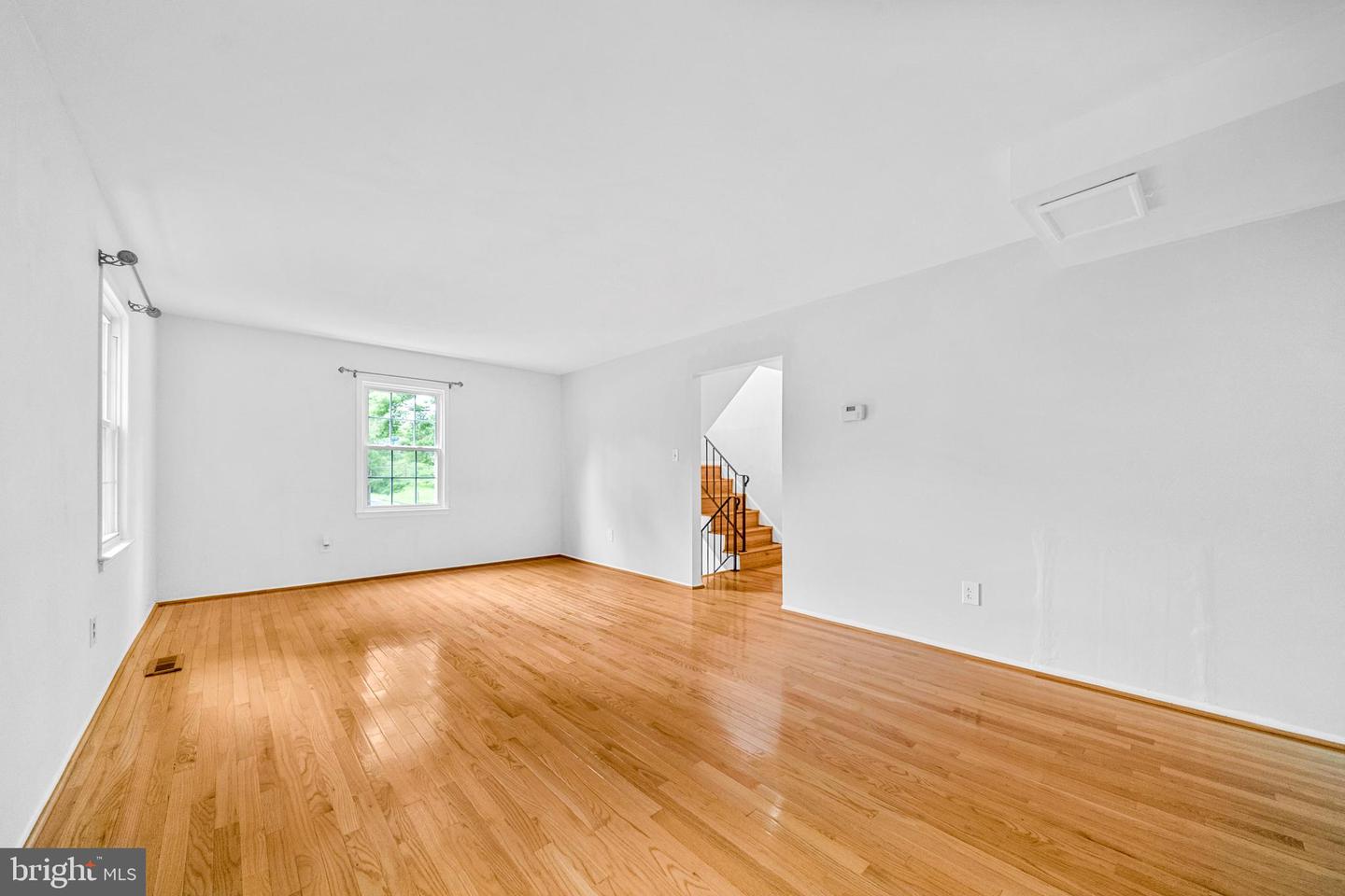 5436 Donnelly Ct Property Photo 6