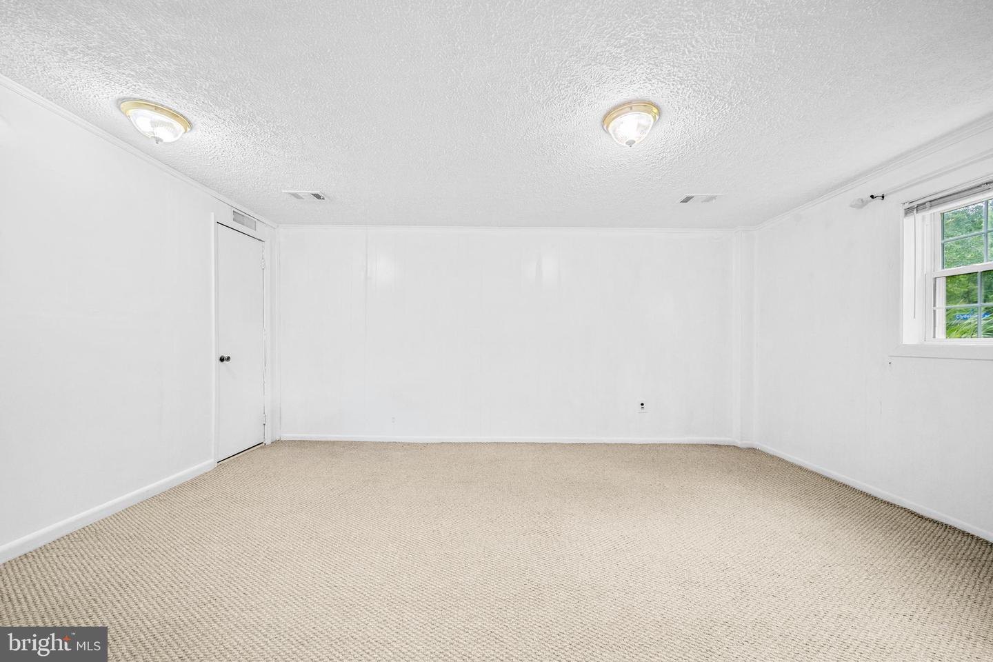 5436 Donnelly Ct Property Photo 33