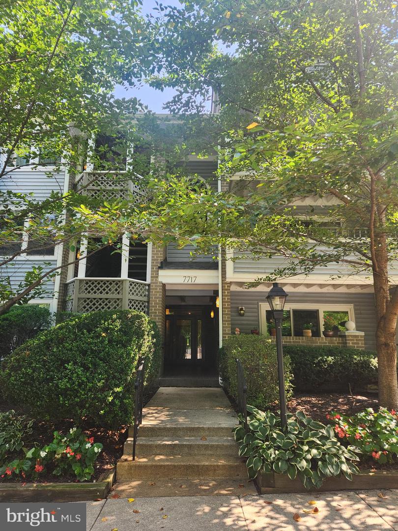 7717 Lafayette Forest Dr #22 Property Photo 1