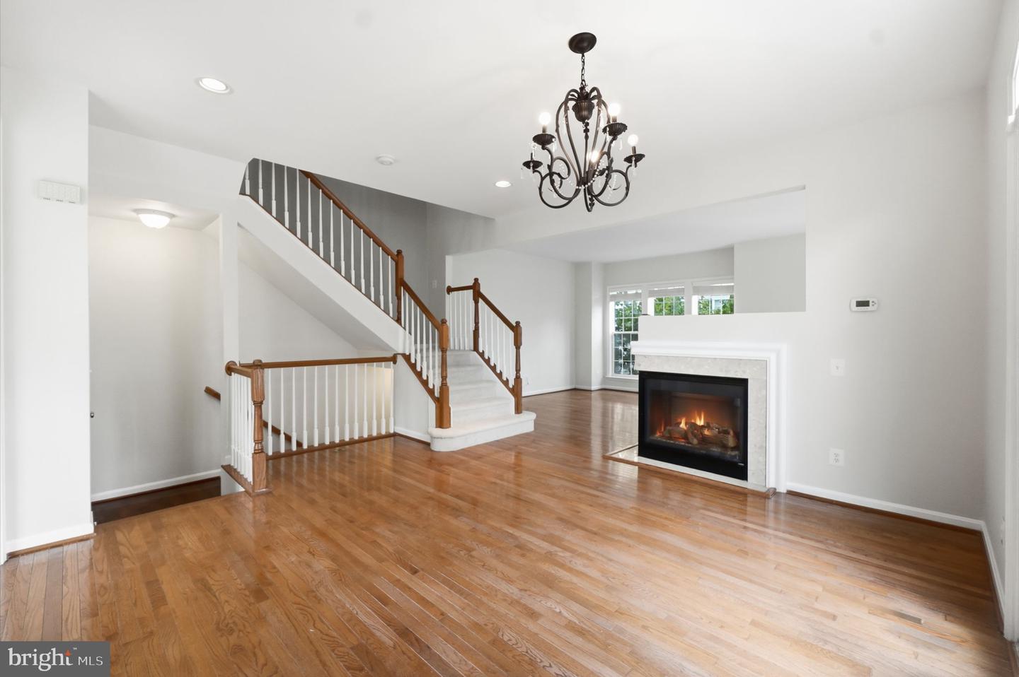 13318 Summer Garden Walk Property Photo 17