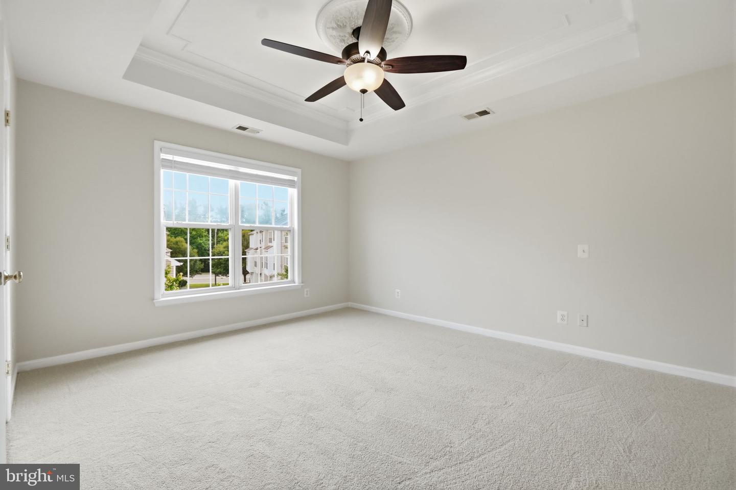 13318 Summer Garden Walk Property Photo 27