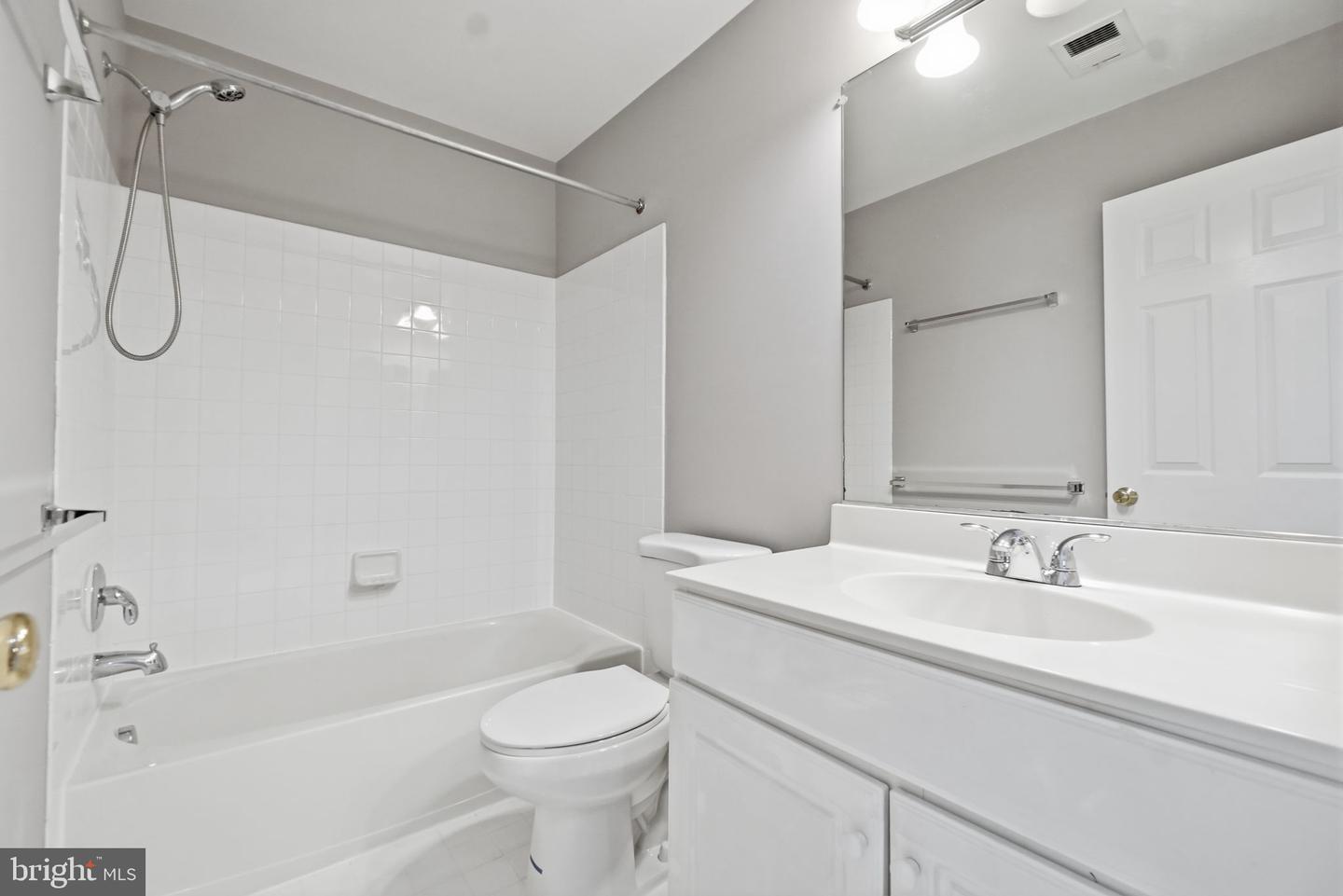 13318 Summer Garden Walk Property Photo 30