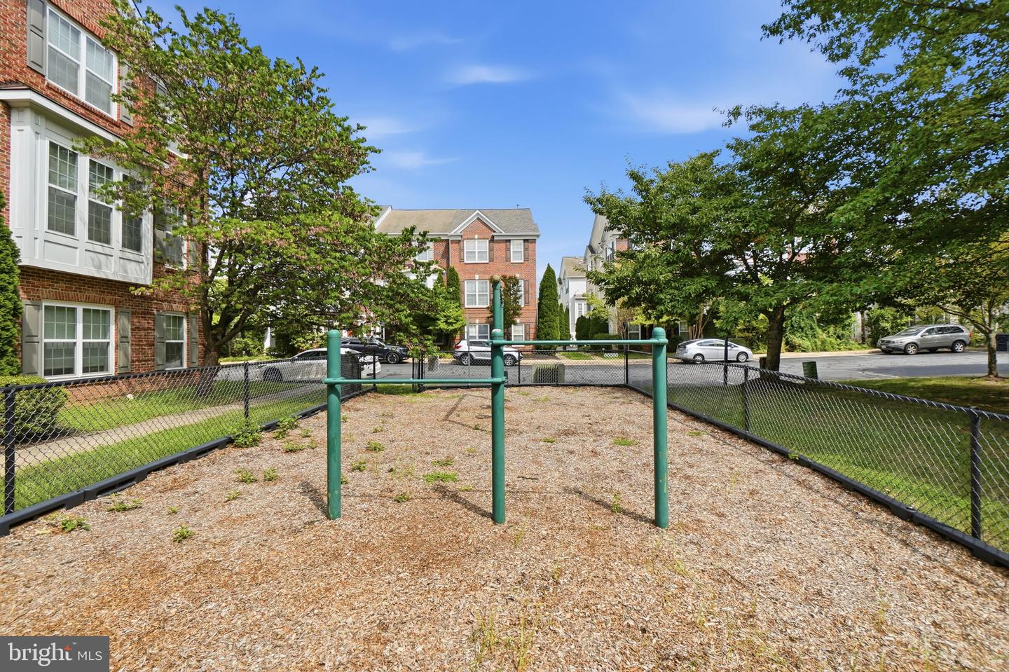 13318 Summer Garden Walk Property Photo 39