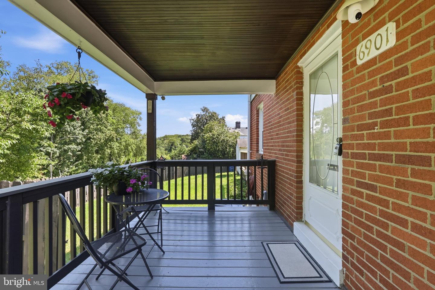 6901 Westhampton Dr Property Photo 3