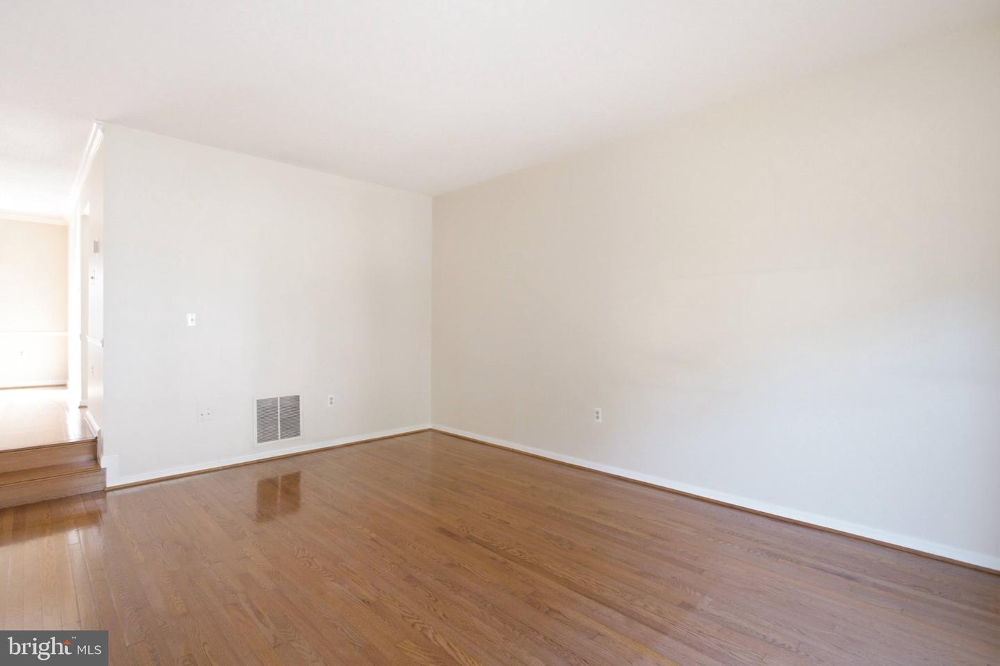 8111 Squirrel Run Rd Property Photo 55