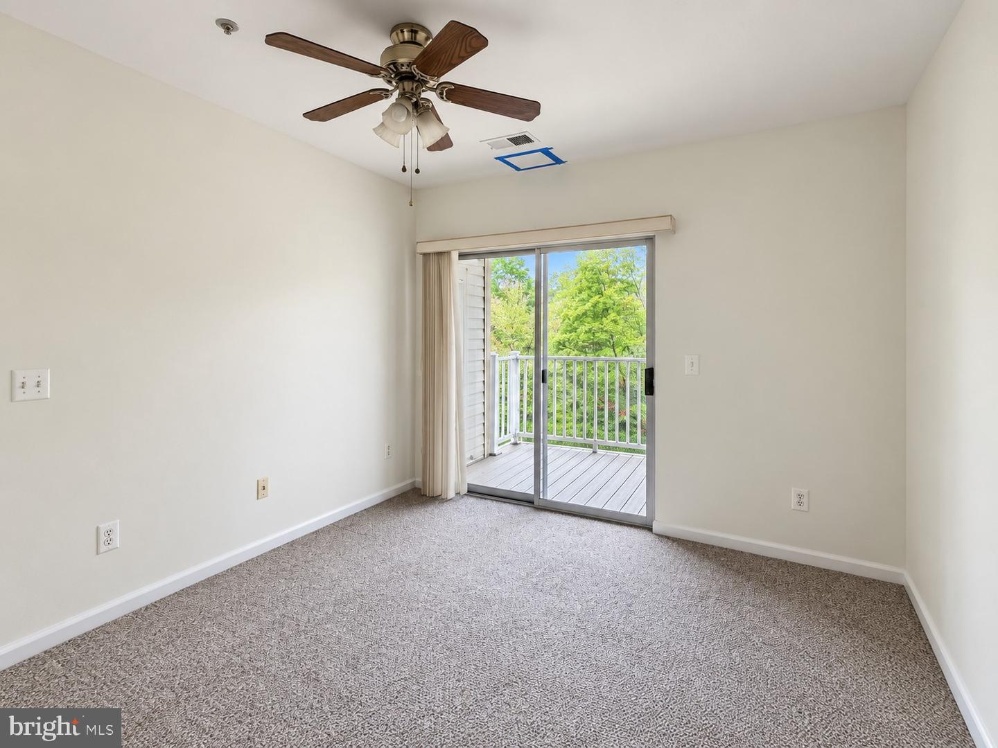7000 Falls Reach Dr #209 Property Photo 20